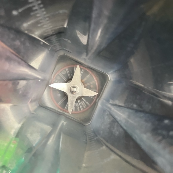 Vitamix High-Performance 64oz canister Blender Jar only no lid read description - Picture 4 of 4